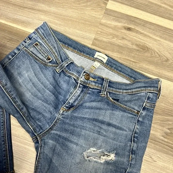 Sneak peek blue skinny jeans size  1 - Picture 7 of 10